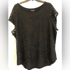 2X Apt. 9 Black Sheer Short Sleeve Top with Leaf-Pattern Overlay